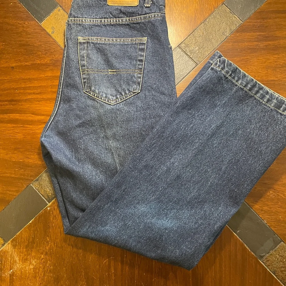 Vintage U.S. ASSN Men Relax, Fit Straight Loose Fit Jeans. Size 34W 32L $175.